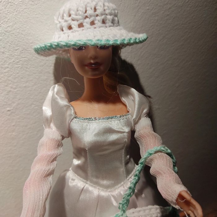 Vêtements pour Barbie 3+1€. - photo numéro 6