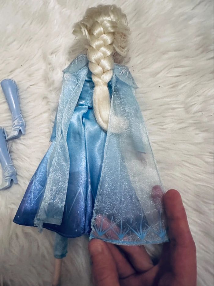 Poupée reine des neiges 2 musicale - photo numéro 6