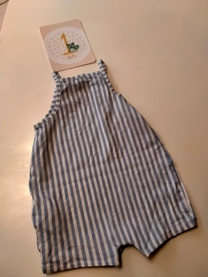 Combishort bébé rayé Kiabi Taille 12 mois - photo numéro 4