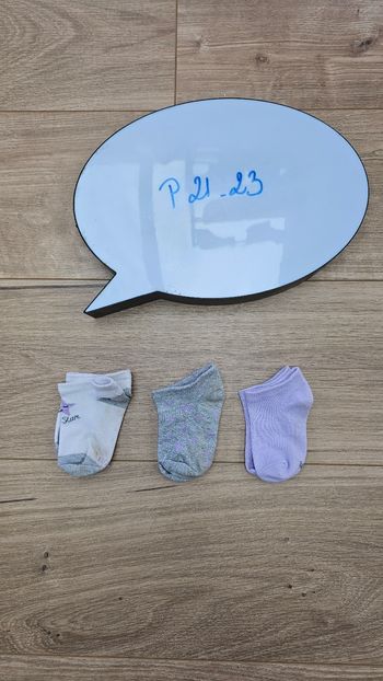 Lot chaussettes p21-23