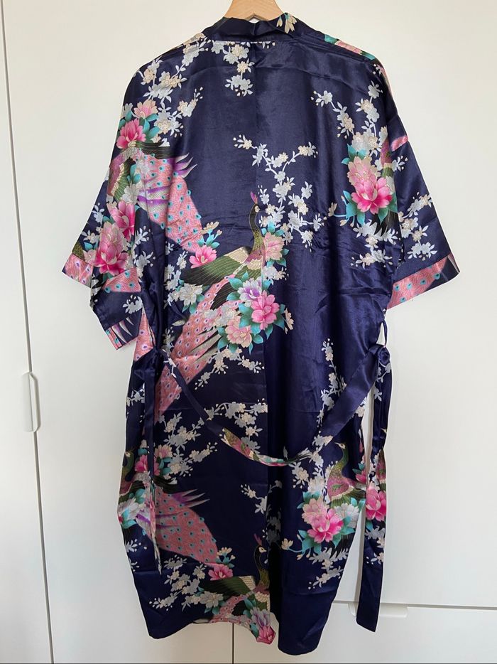 Long kimono bleu foncé - photo numéro 3