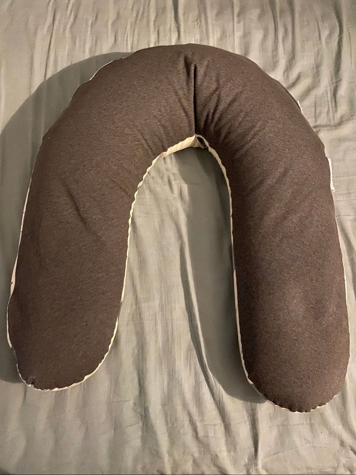 Coussin d’allaitement - photo numéro 3