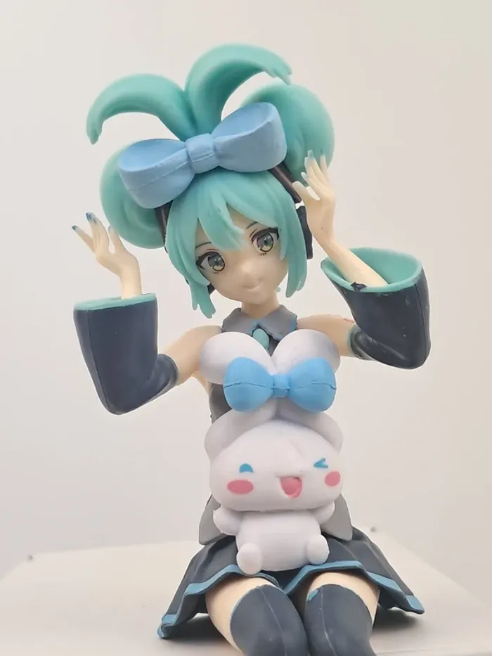 Figurine Hatsune Miku x Cinnamoroll - photo numéro 3
