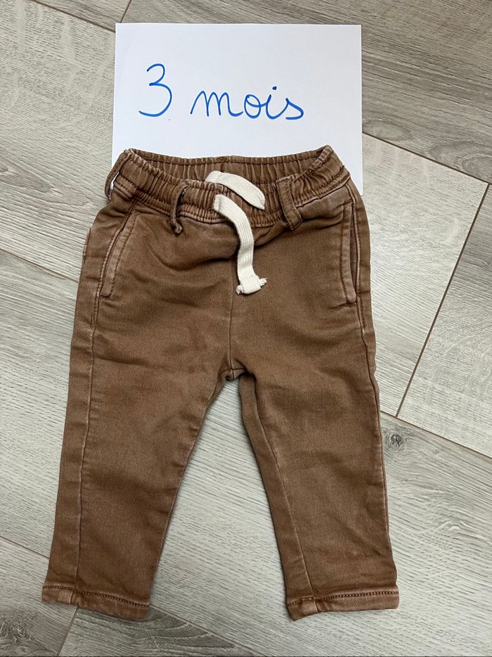 Lot vêtements garçon 3m - photo numéro 2