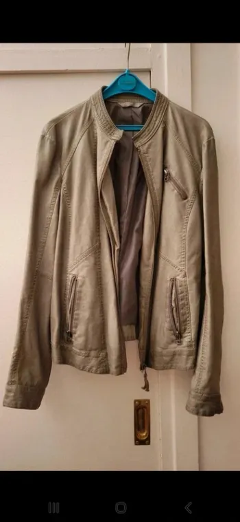 Veste kaki manches longues