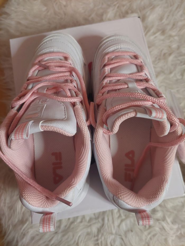 Baskets Fila Ray Junior rose/blanche T36 neuves authentiques 👟 - photo numéro 7
