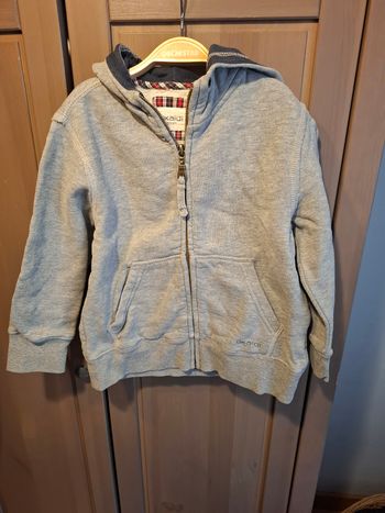Veste zippé 4 ans