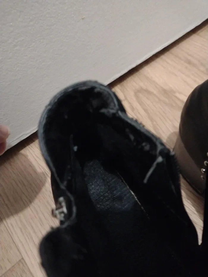 Bottines a talons bas - photo numéro 4