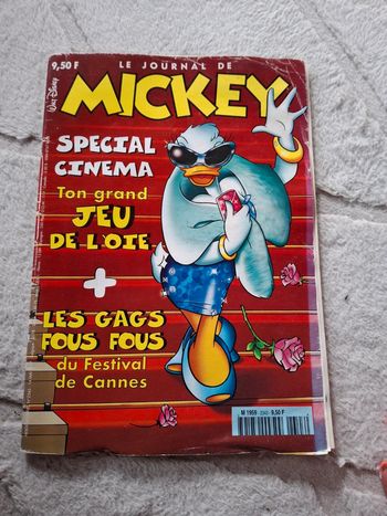 Grande pépite le journal de mickey Walt disney ancien année 1997