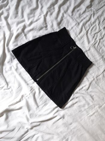 Jupe en jean noir taille 34 marque Jennyfer