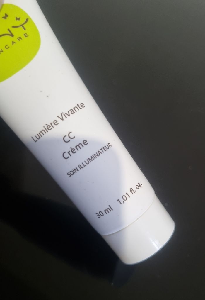 CC crème lumière vivante Ainy soin illuminateur 30ml - photo numéro 3