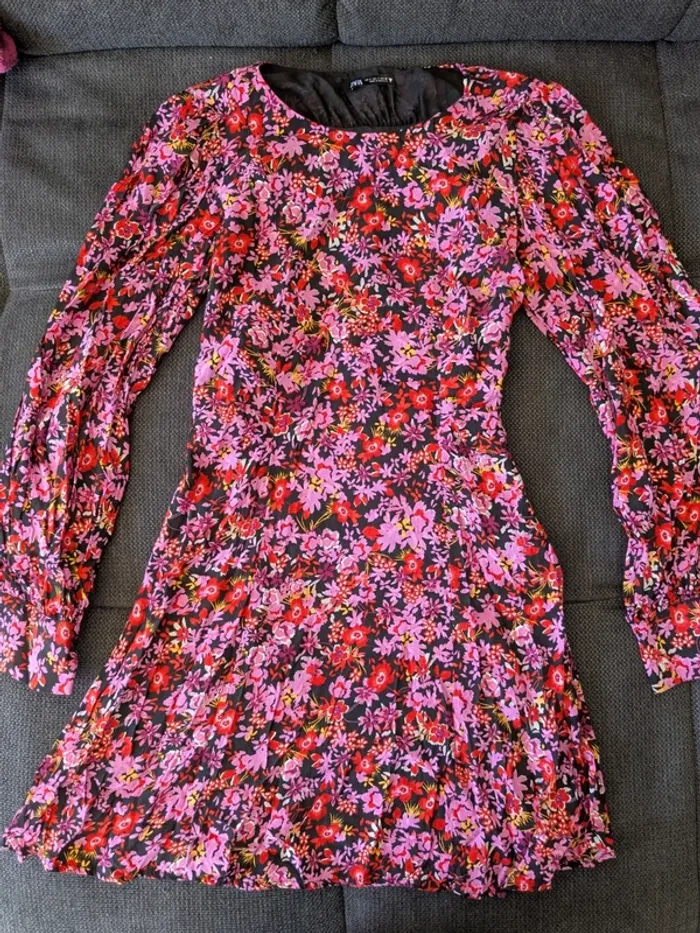 Robe à fleurs Zara - photo numéro 2