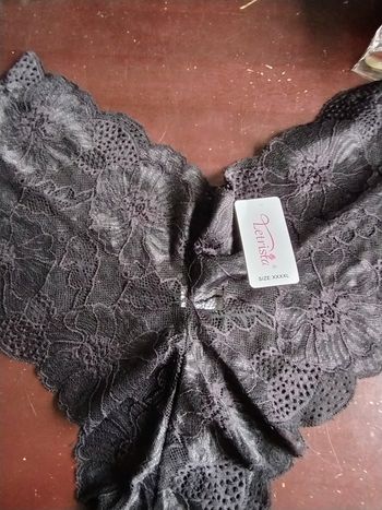 Dentelle noire