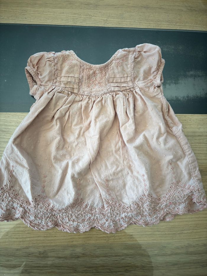 Robe dentelle 6 mois