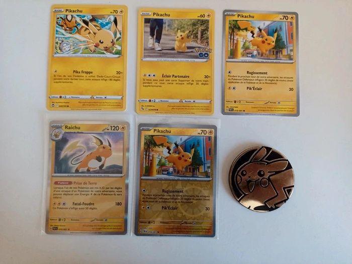Lot pikachu raichu