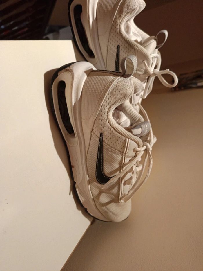 Magnifique paires de Nike air max taille 38,5 - photo numéro 11