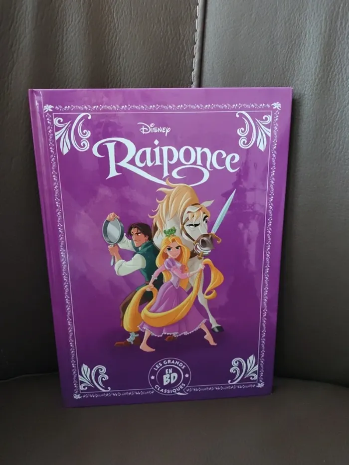 Livre bd disney raiponce