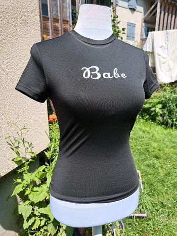 Tee-shirt satin