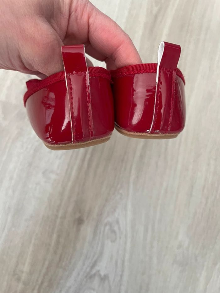 Ballerines vernies rouge en 25 - photo numéro 3