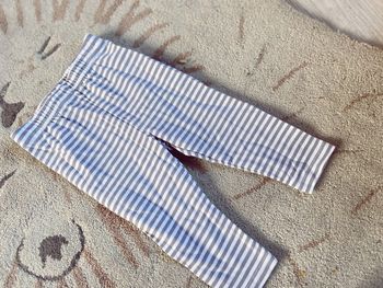 Legging à rayures blanc et gris 6 mois