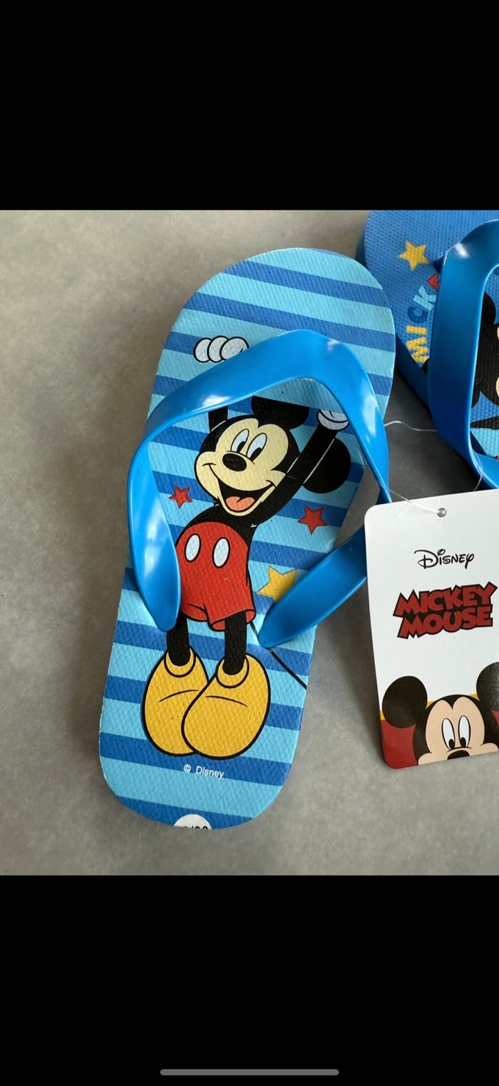 Tongs Mickey 28/30 - photo numéro 2