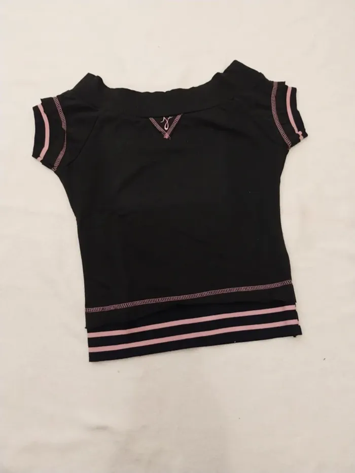Haut noir et rose T36/38