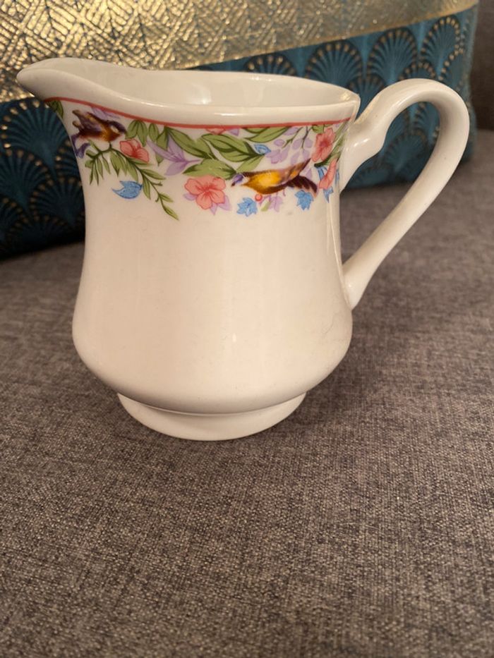 Pot pour lait ou crème