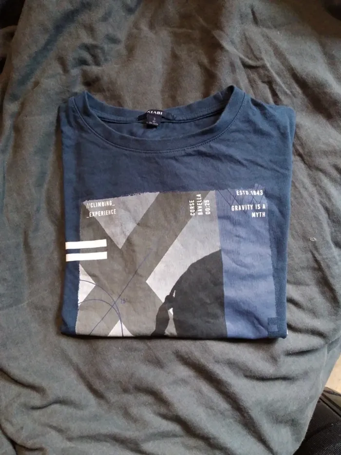 T-shirt bleu - photo numéro 3