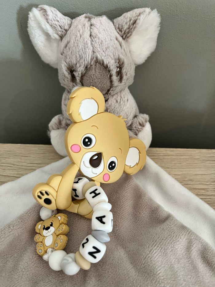 Attache tétine - photo numéro 10