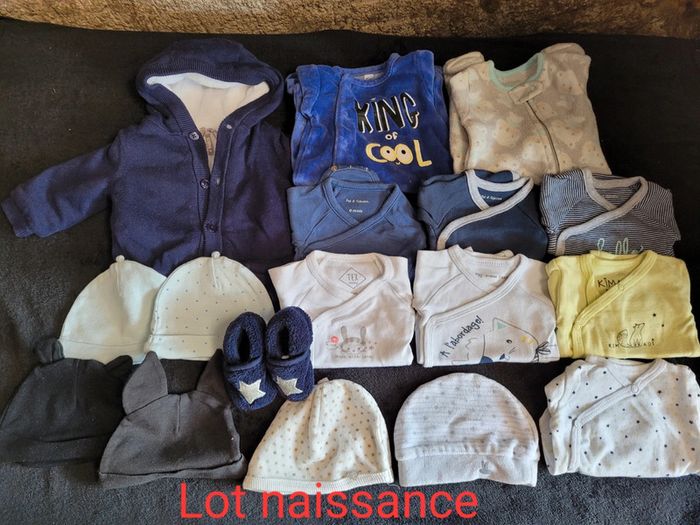Lot bébé taille naissance