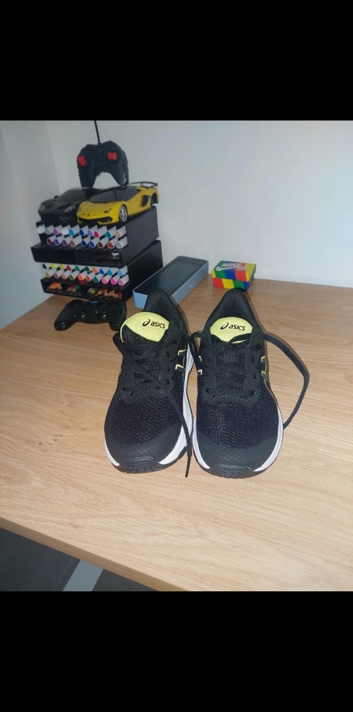 Asics  34.5 - photo numéro 2