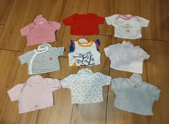 9 bodies bébé fille 24 mois manches courtes