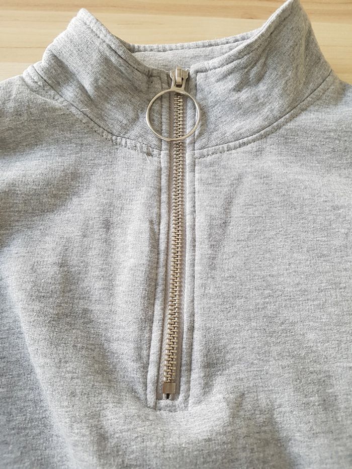 Sweat Jennyfer taille s /14 ans - photo numéro 4