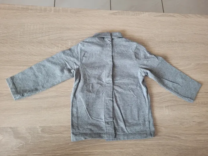 Lot de 3 sous-pulls fille en 9 mois - photo numéro 8
