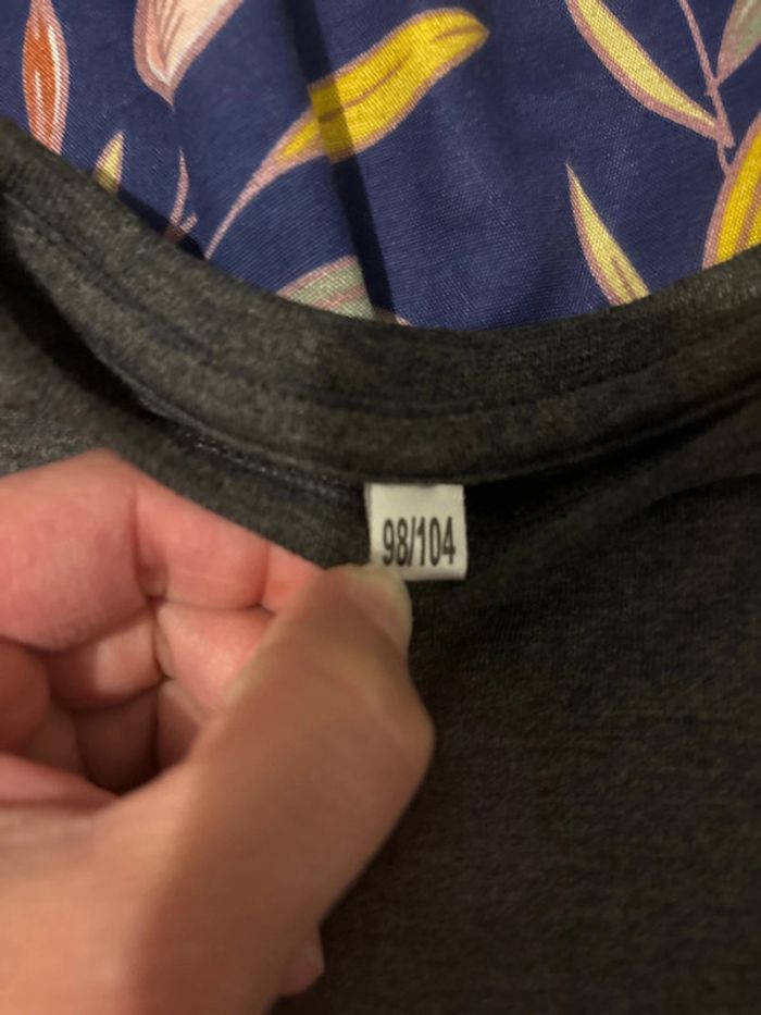 Tee-shirts - photo numéro 2