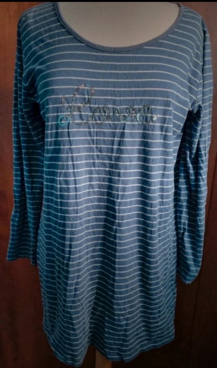 Robe de nuit manches longues 42-44 - photo numéro 2