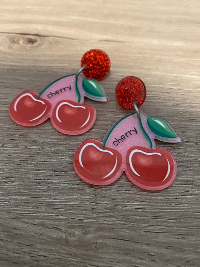Boucles cerises acrylique - photo numéro 2