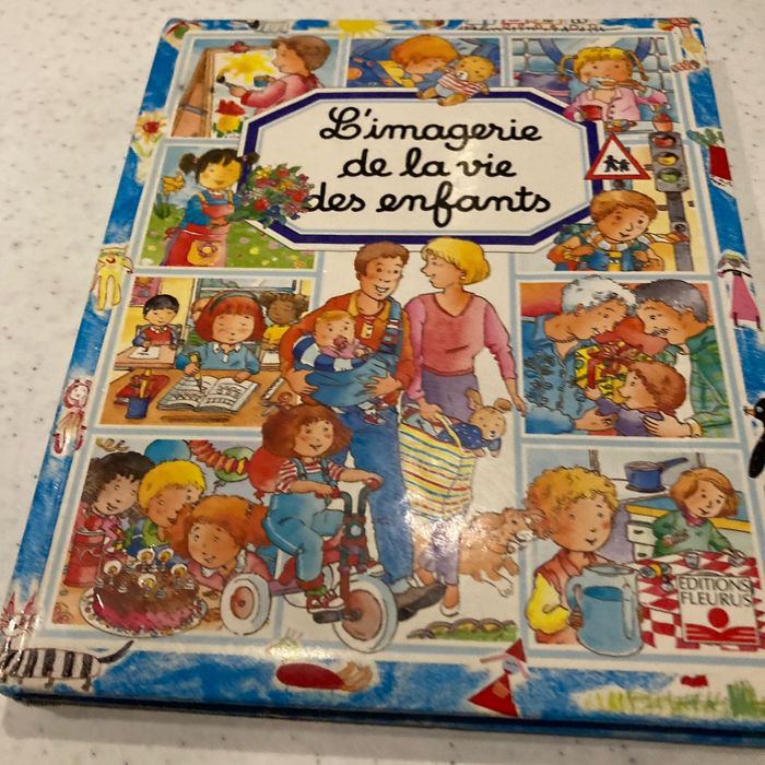 Livre l imagerie de la vie des enfants
