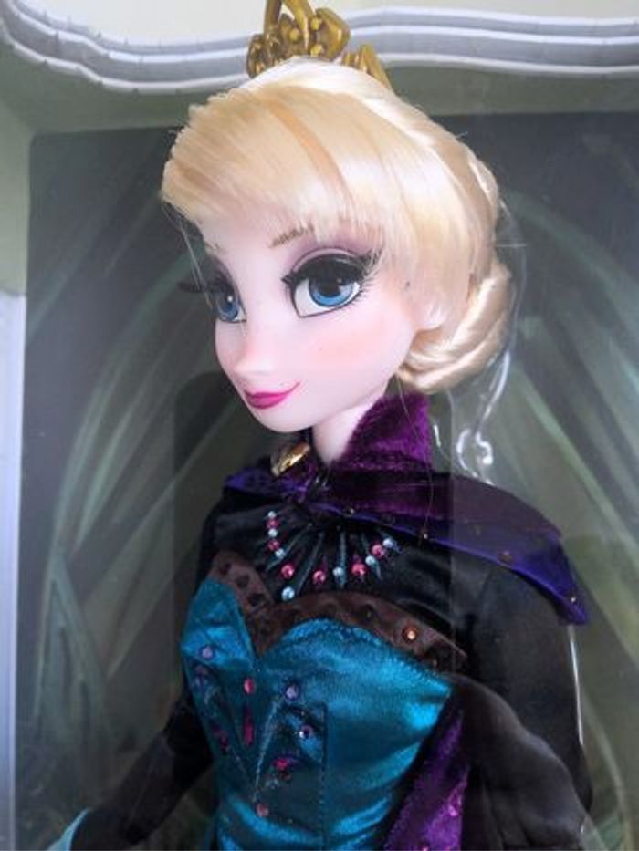 Poupée édition limitée Elsa "La Reine des neiges" Disney NEUVE - photo numéro 16
