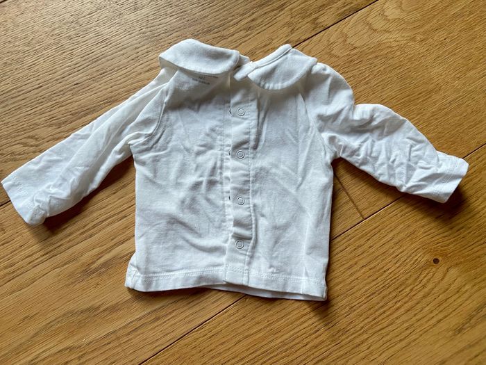 Barboteuse Kiabi + t-shirt manches longues - 1 mois - photo numéro 4