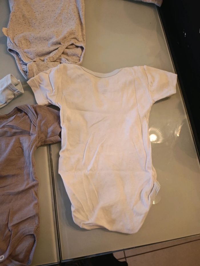 Lot bodies - photo numéro 4