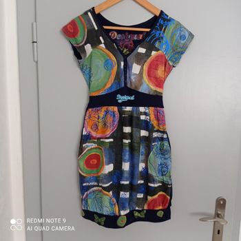 Robe à motifs multicolores t36 Desigual