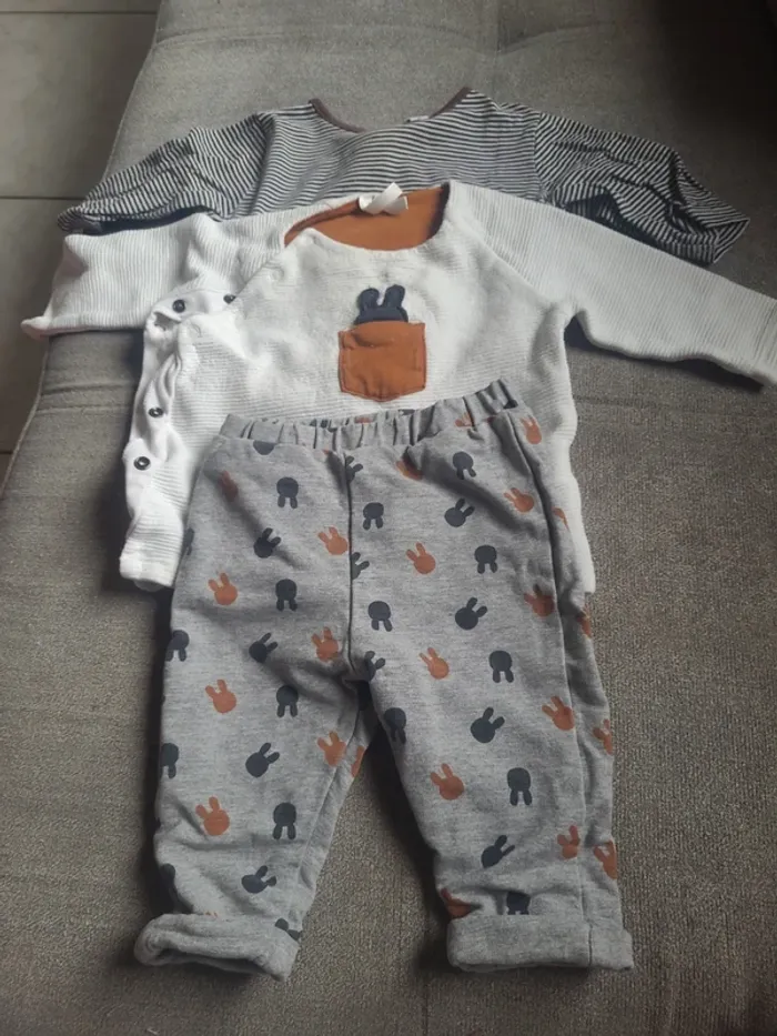 Lot 2 pull et un pantalon