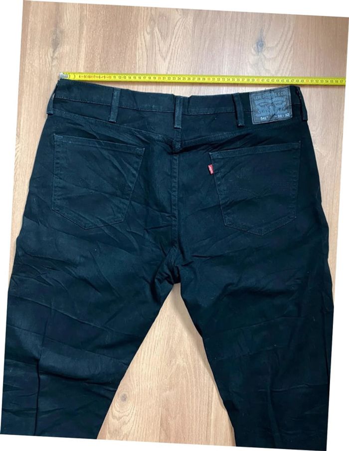 Jean Levis noir W38 L32 coupe droite - photo numéro 3