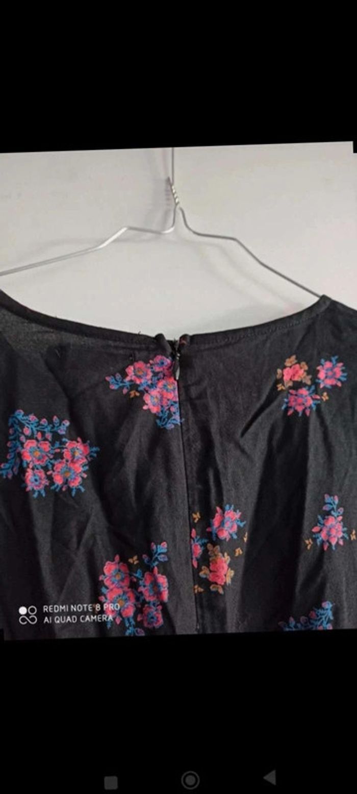 Combinaison  short manches longues  taille 40 - photo numéro 6