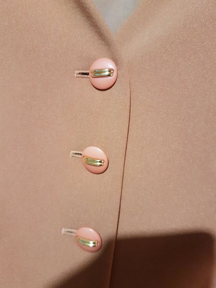 Veste femme 54 blanche porte - photo numéro 2