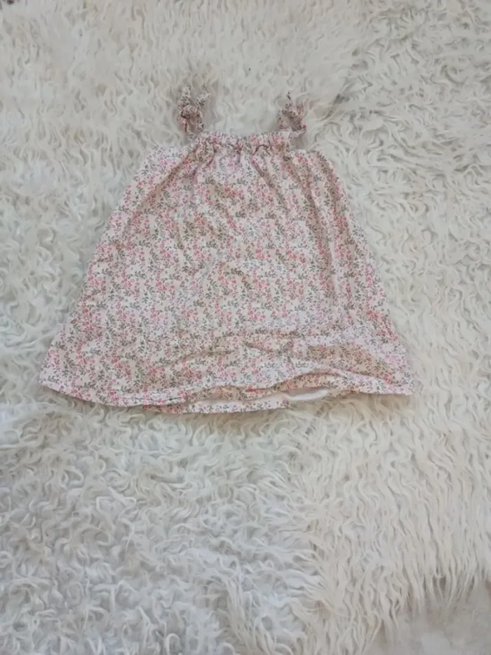 Robe 6 mois