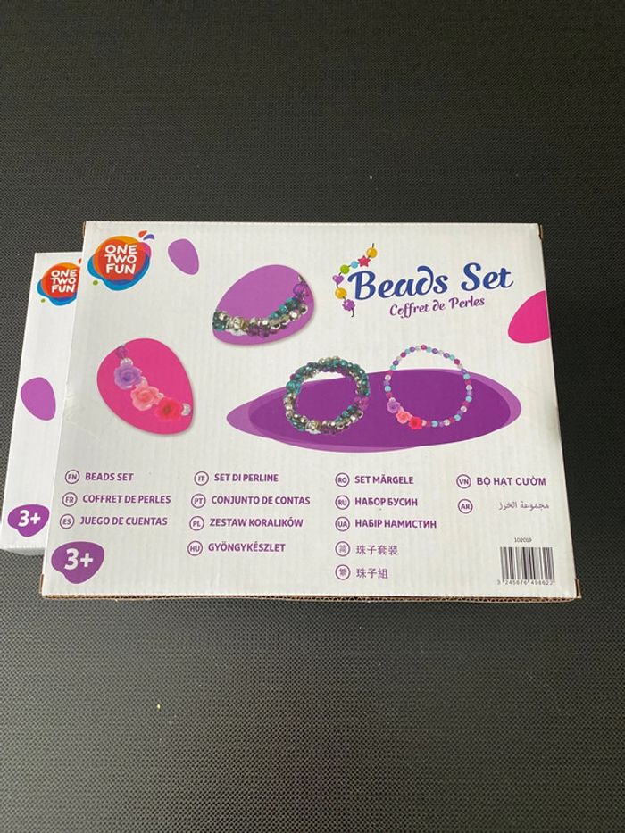 Lot de 3 coffrets de perles - photo numéro 3