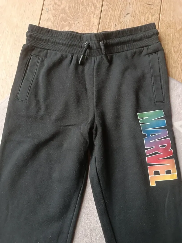 Pantalon de jogging 👖 - photo numéro 3