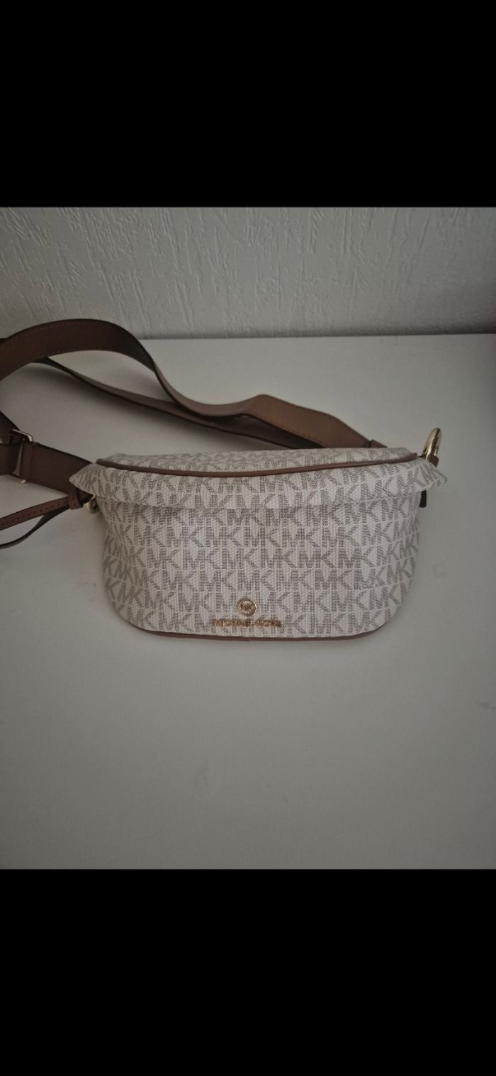 Sac banane michael kors - photo numéro 5